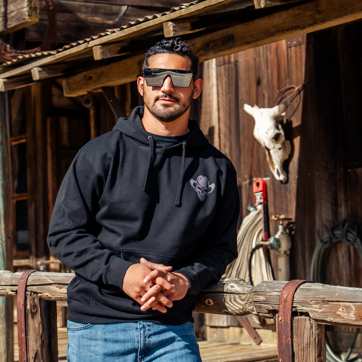 Western Grit Skull Cowboy Hoodie – Vintage Grit Unisex Hoodie